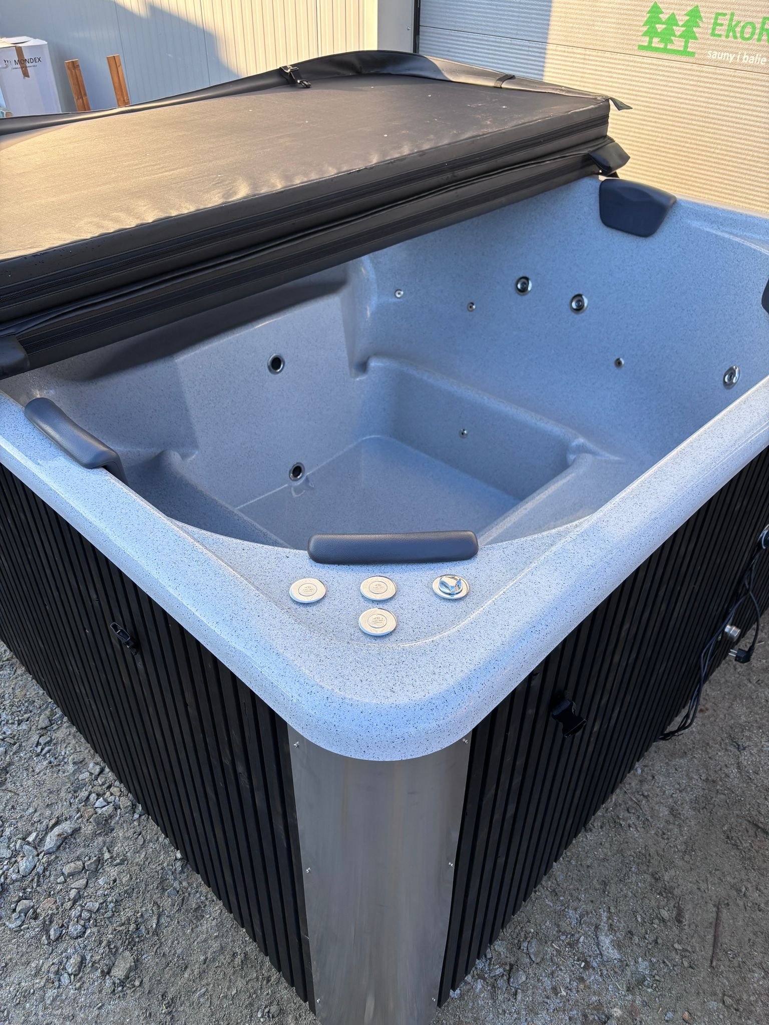 Balia kwadratowa 004